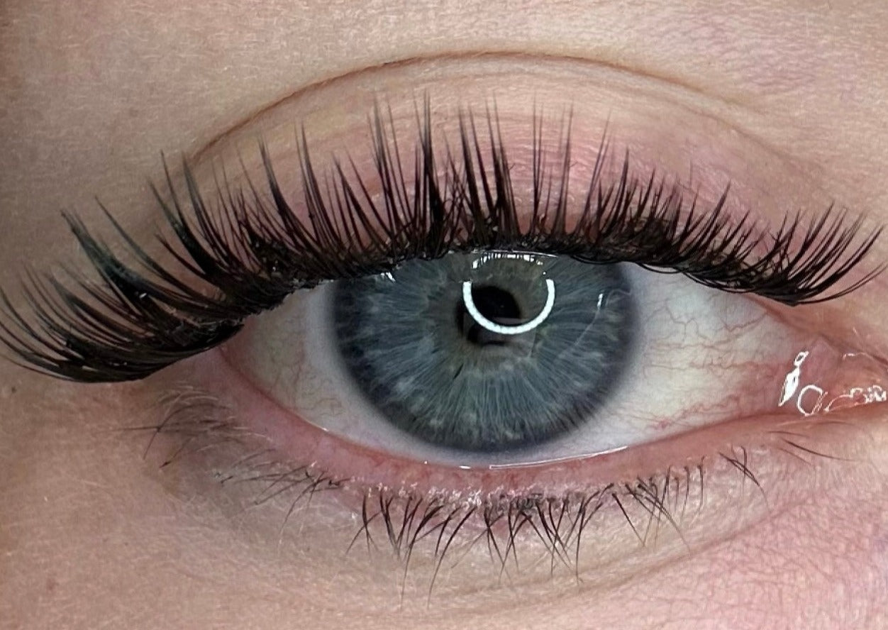 'GLAMOUR' Handmade Segmented Eyelashes